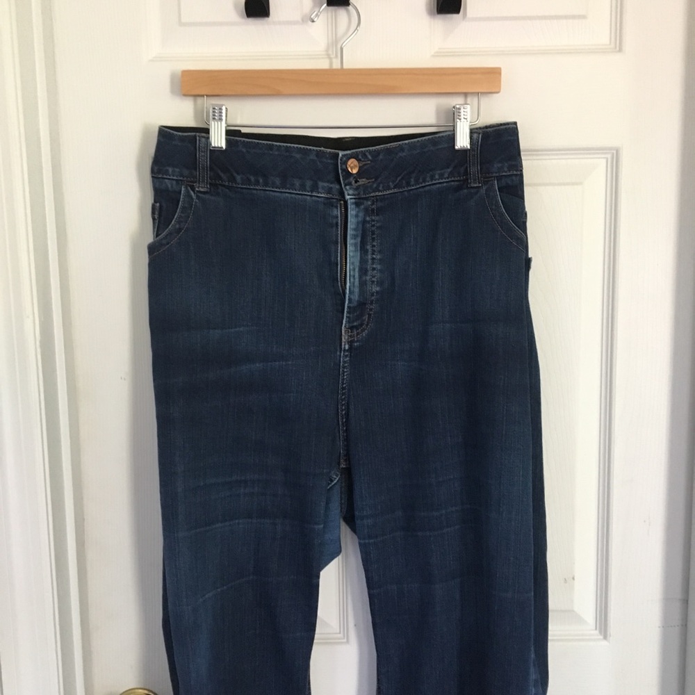 Lane Bryant T3 straight cut jeans EUC